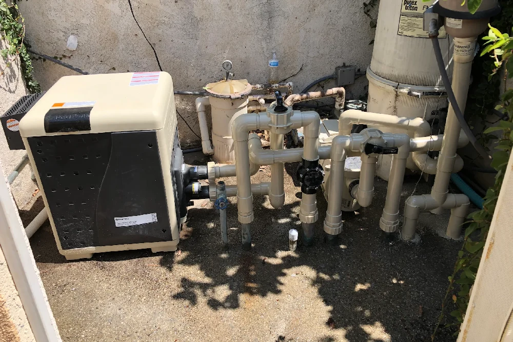 pool equipment service image